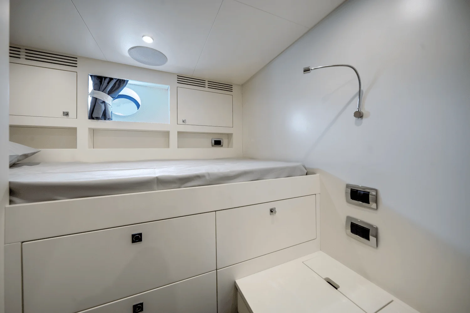 2025 Azimut Grande 32M Image Thumbnail #86