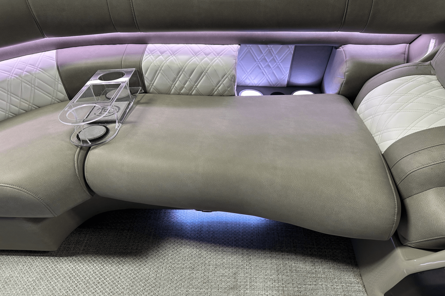 2024 Premier 230 Intrigue Image Thumbnail #31