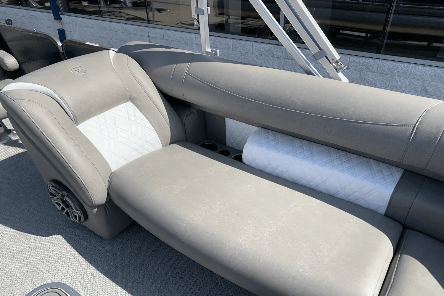2023 Premier
                                                             250 Intrigue Image Thumbnail #9