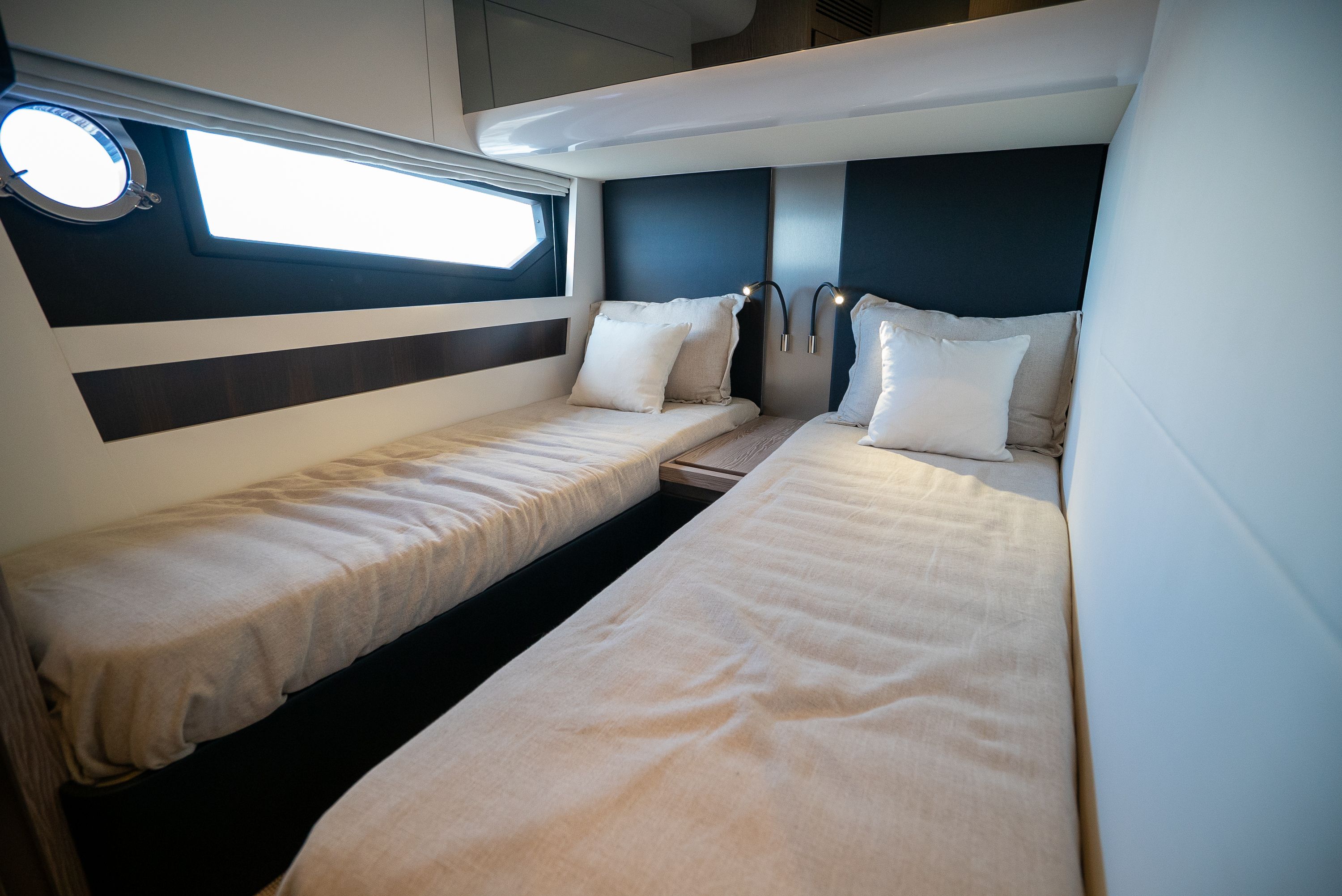 2025 Azimut S6 Image Thumbnail #33