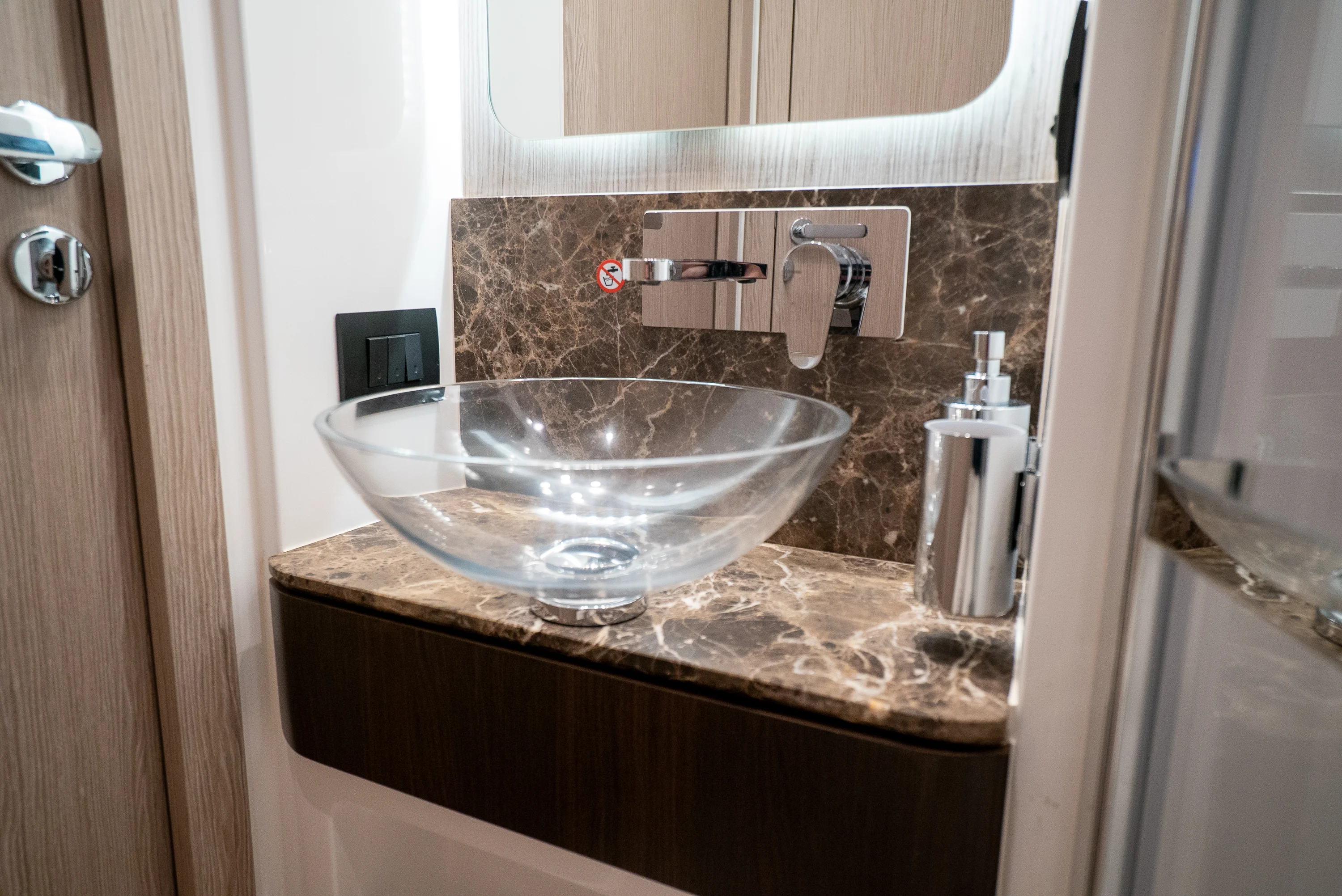 2025 Azimut S6 Image Thumbnail #30