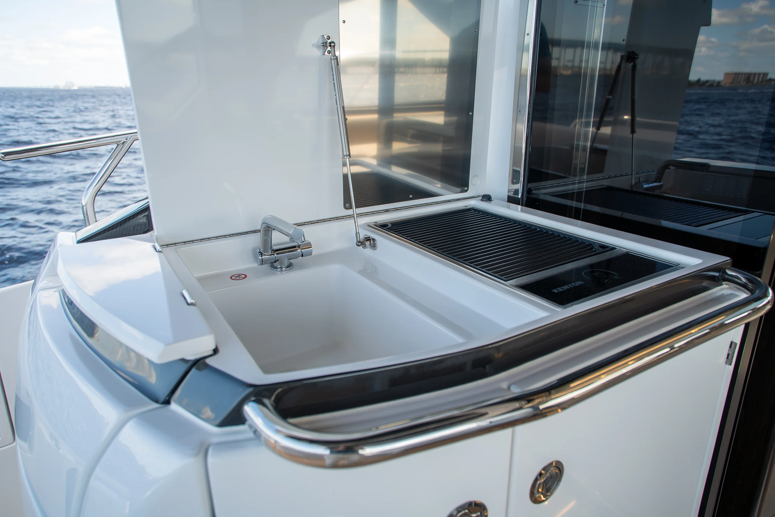 2025 Azimut S6 Image Thumbnail #9