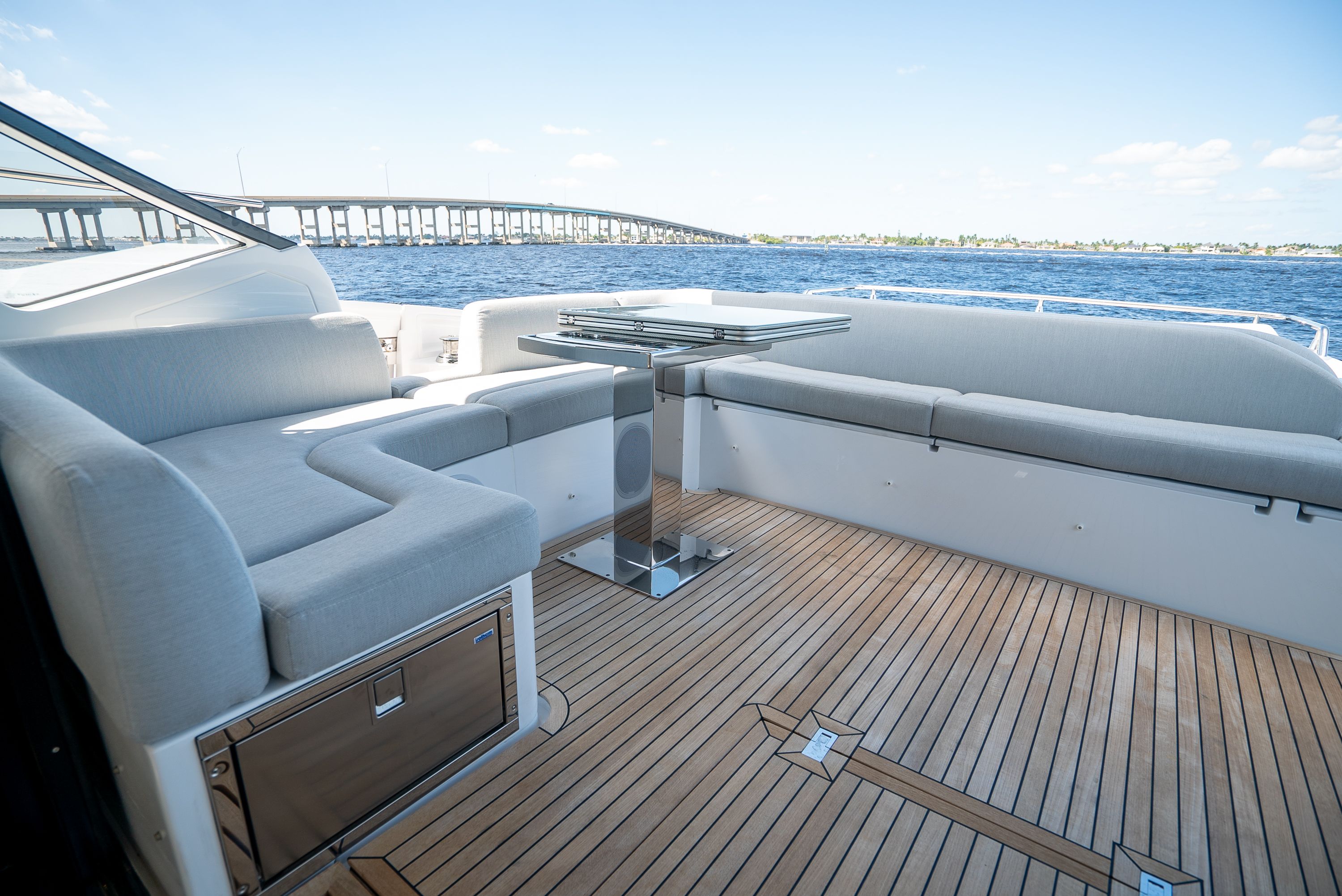 2025 Azimut S6 Image Thumbnail #7