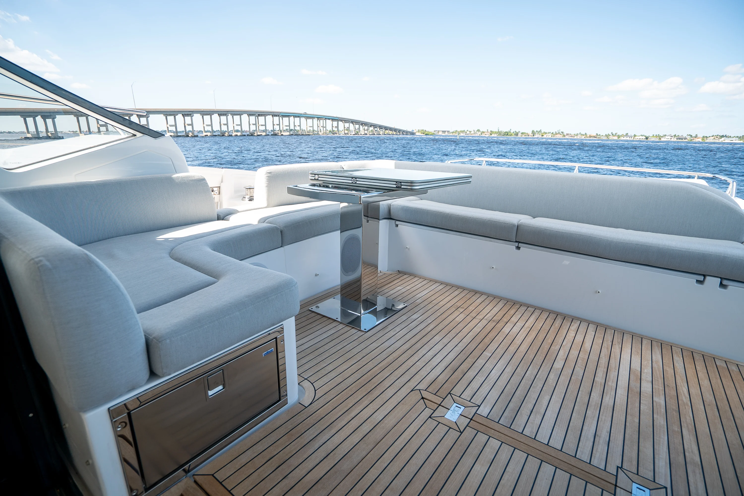 2025 Azimut S6 Image Thumbnail #7