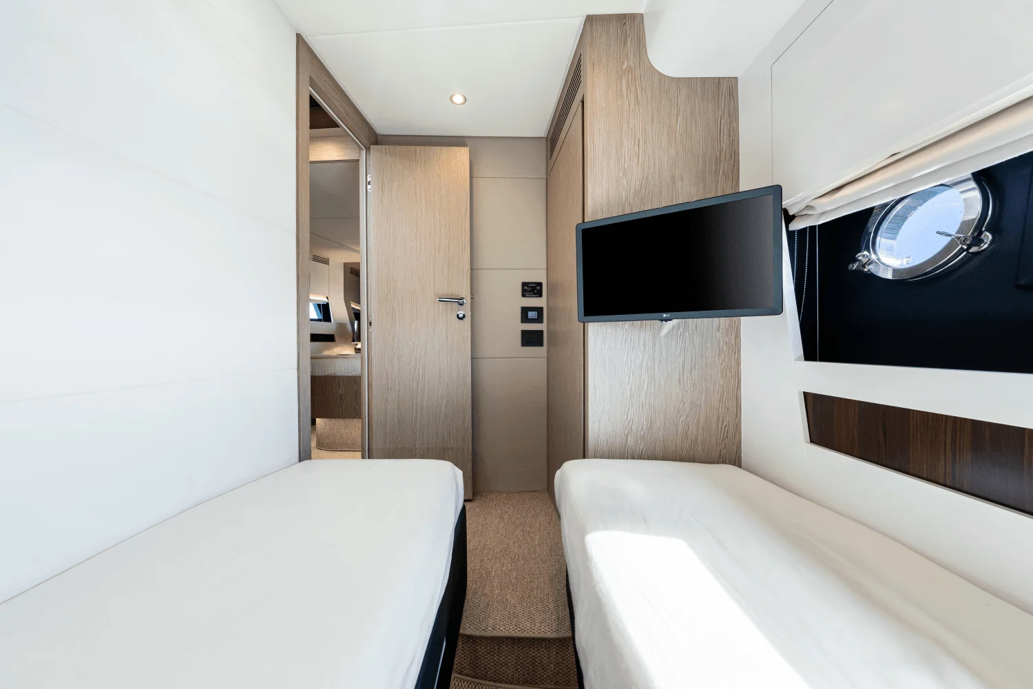 2025 Azimut S6 Image Thumbnail #92