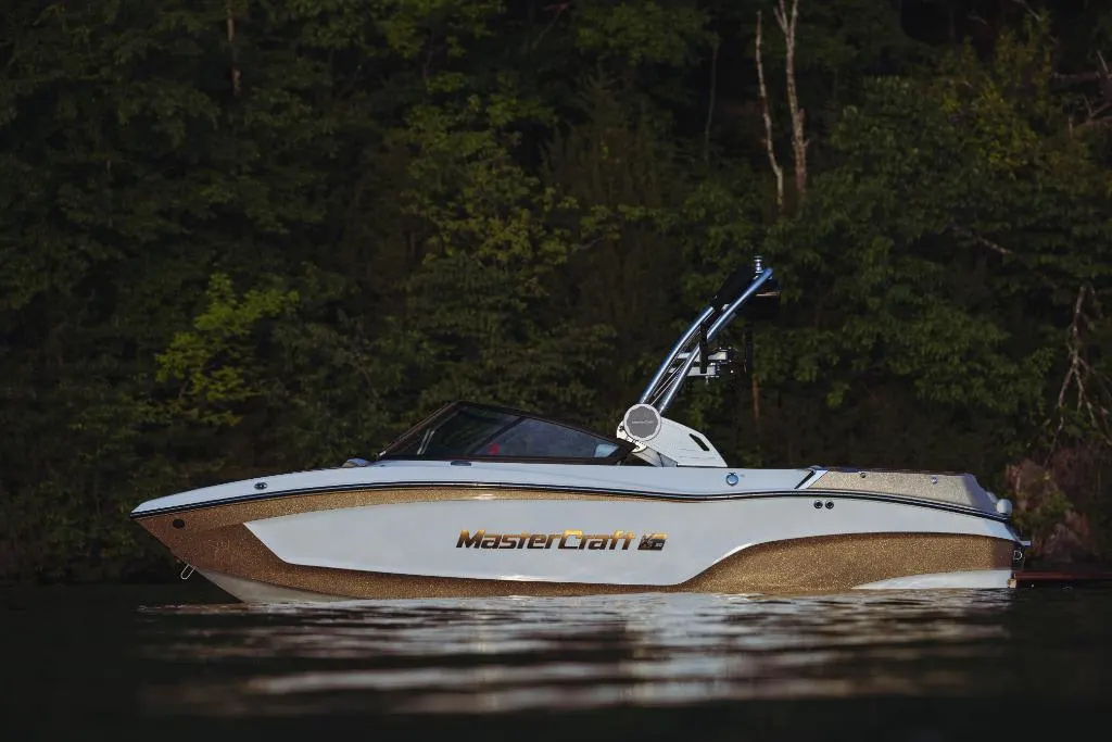 2023 Mastercraft XT20 Image Thumbnail #12