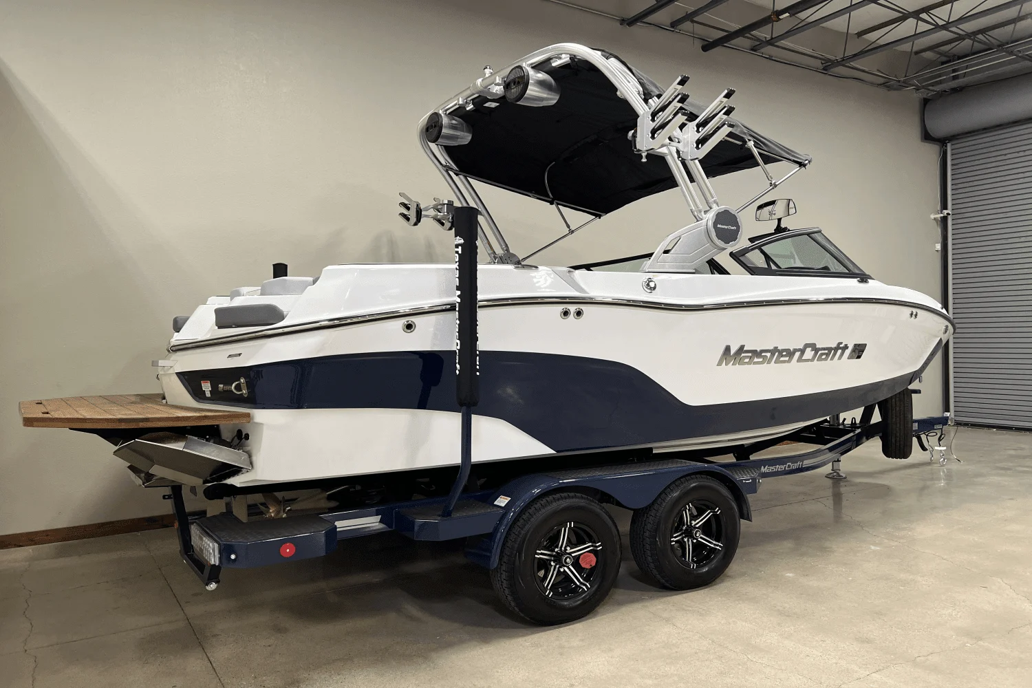 2023 Mastercraft XT20 Image Thumbnail #2