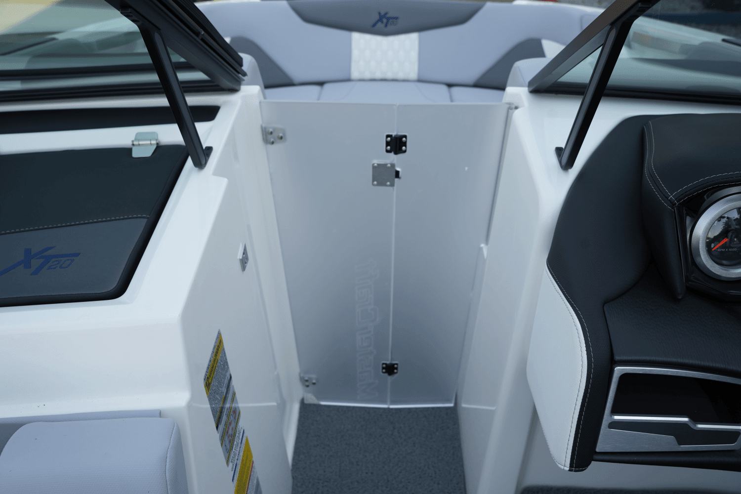 2023 Mastercraft XT20 Image Thumbnail #22