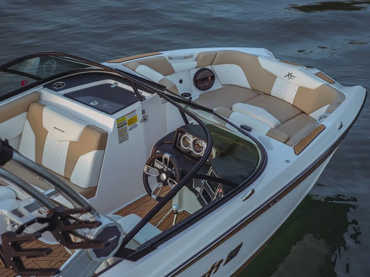 2023 Mastercraft XT20 Image Thumbnail #13