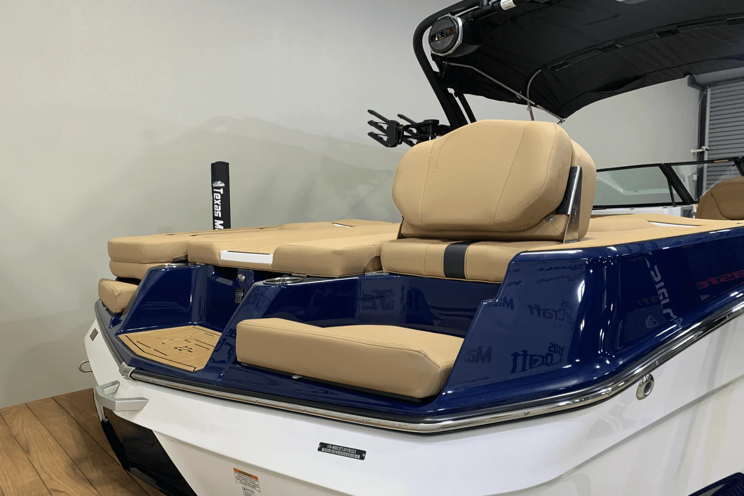 2023 Mastercraft XT22 T Image Thumbnail #3