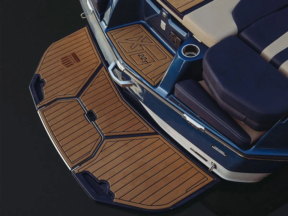 2023 Mastercraft XT22 T Image Thumbnail #17