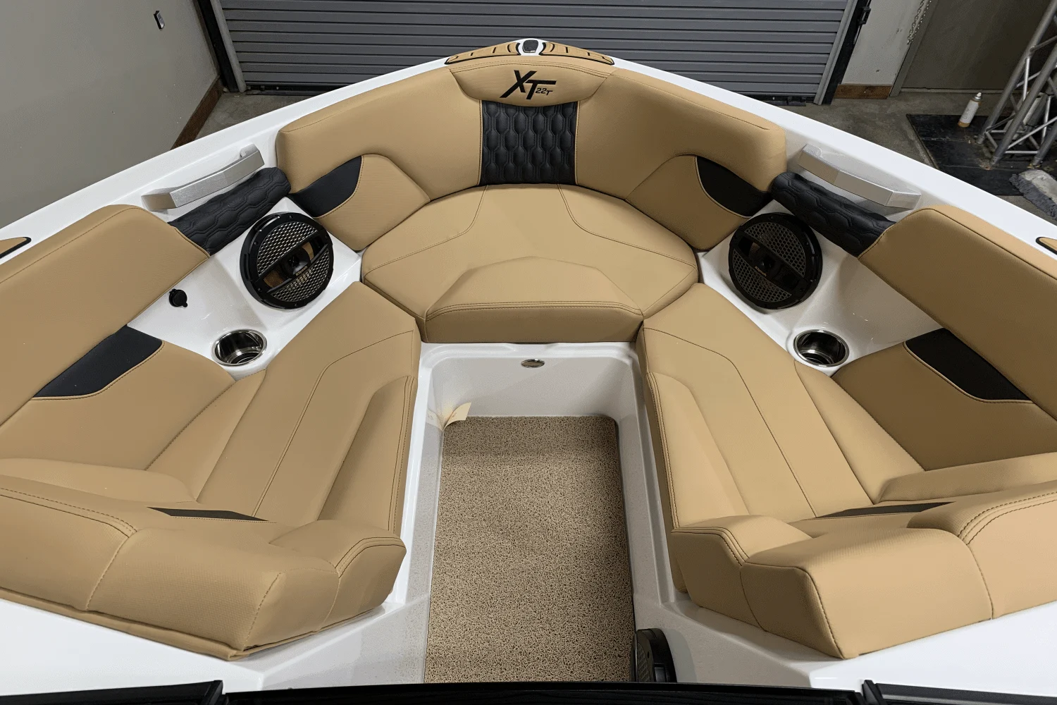 2023 Mastercraft XT22 T Image Thumbnail #12