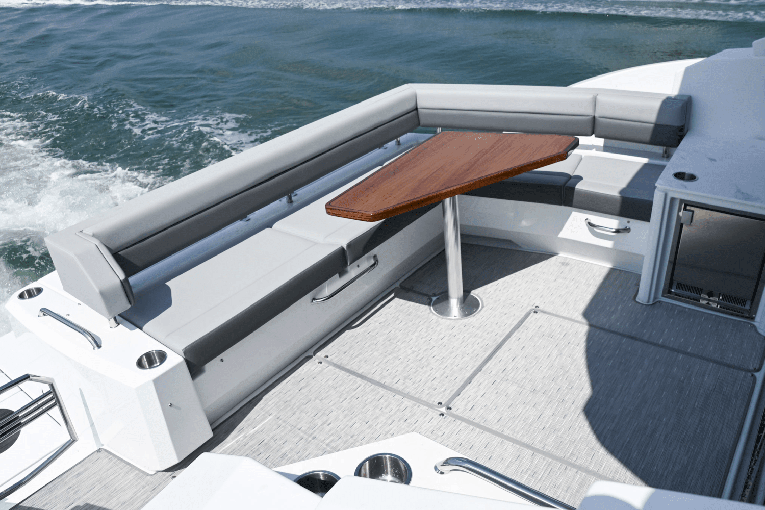 2023 Cruisers Yachts
                                                             46 Cantius Image Thumbnail #14