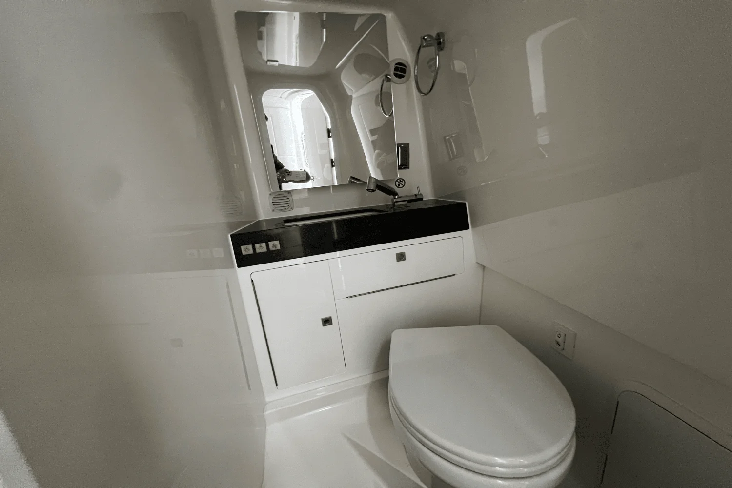 2023 Aviara AV36 Image Thumbnail #55