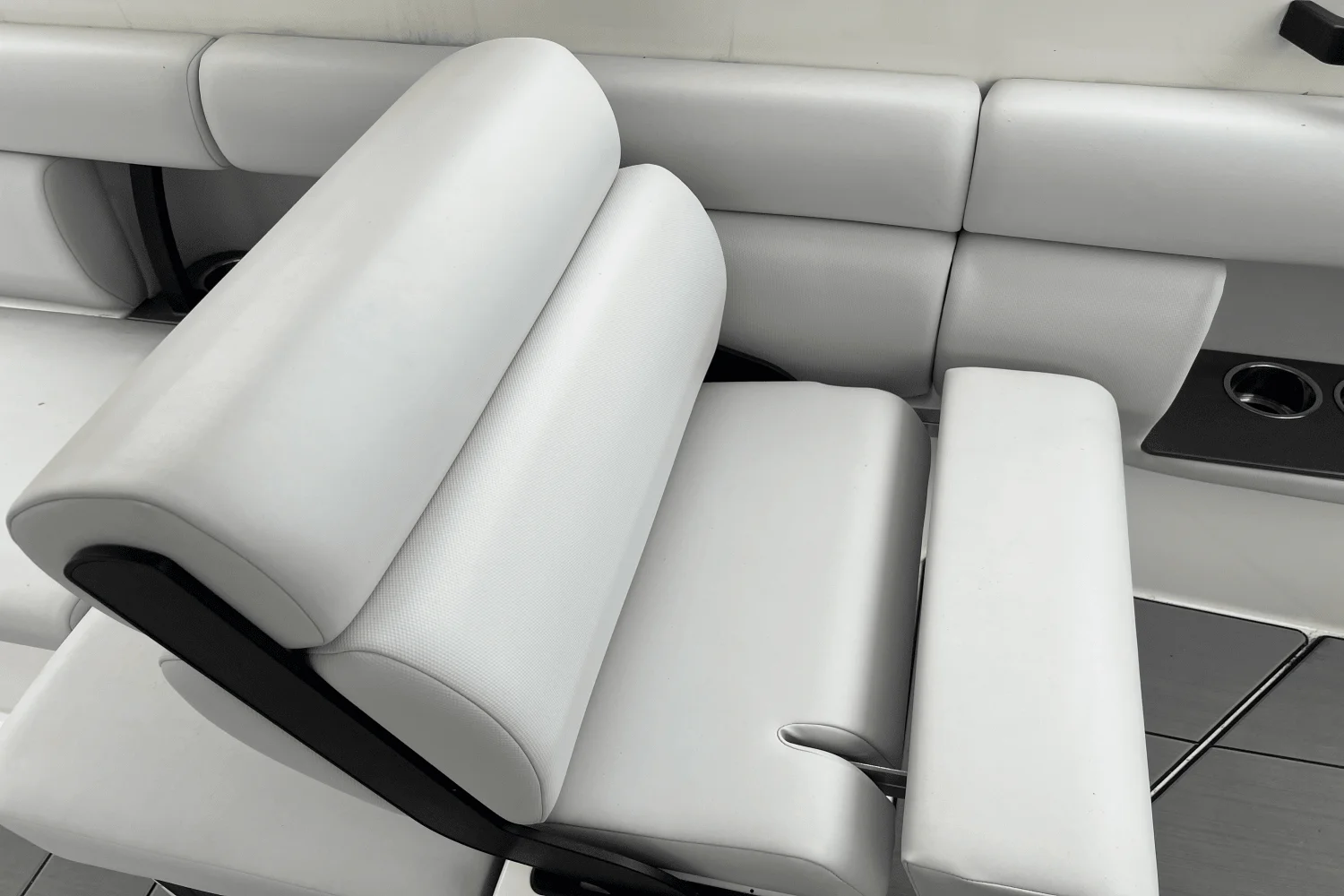 2023 Aviara AV36 Image Thumbnail #27