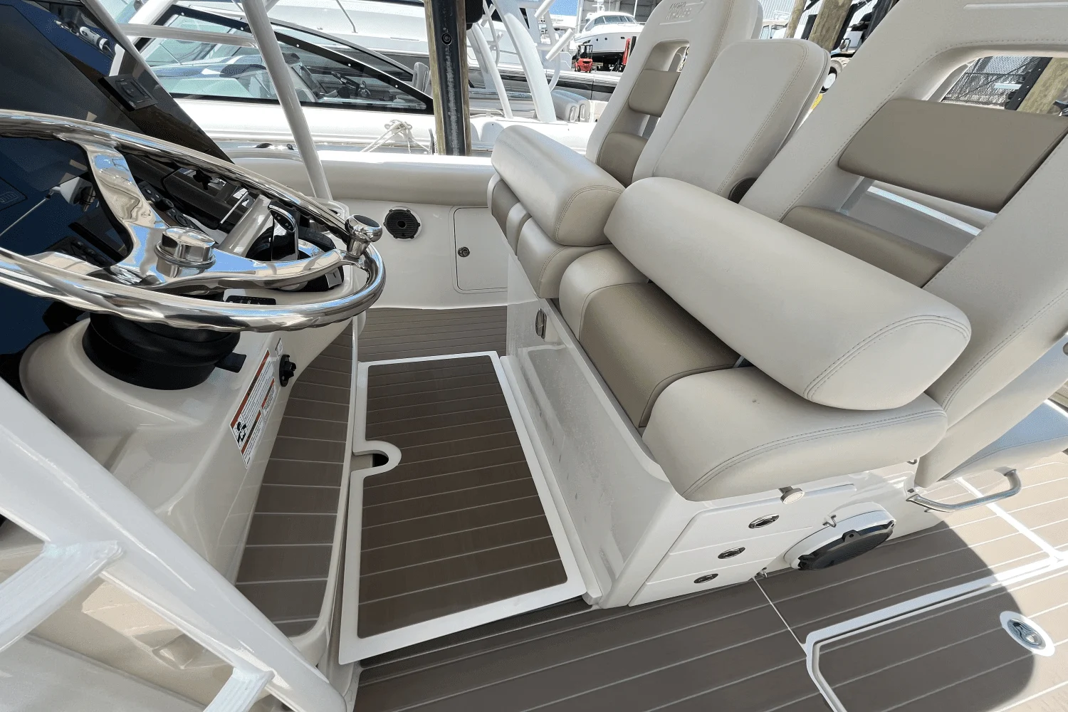 2022 Boston Whaler
                                                             330 Outrage Image Thumbnail #27