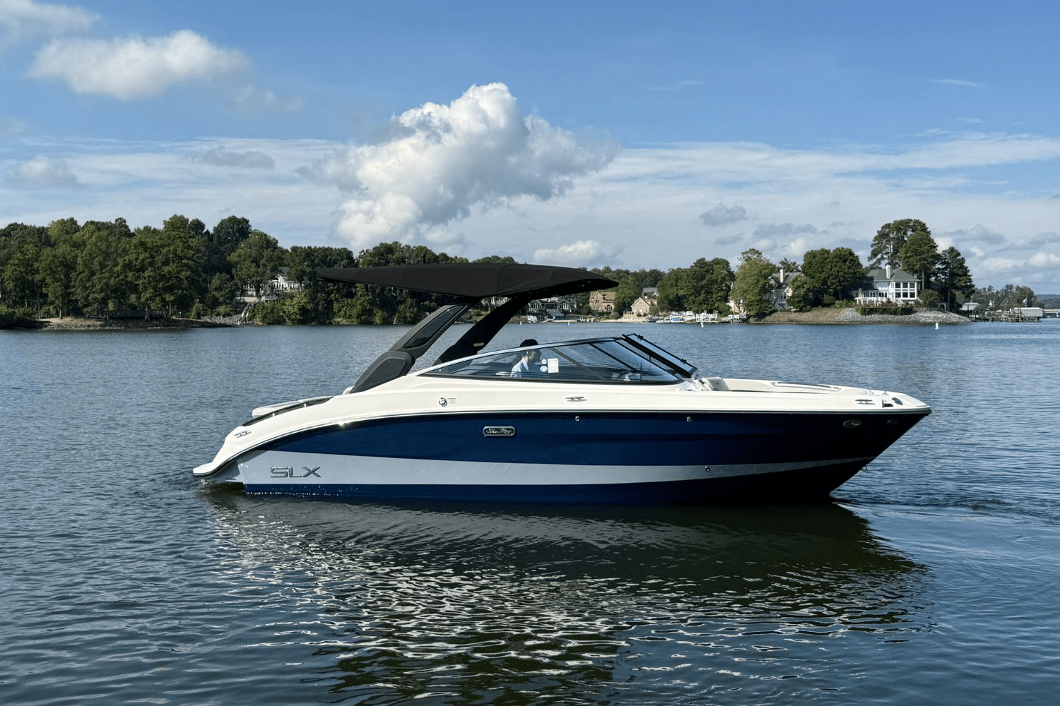 2024 Sea Ray SLX 260 Surf Image Thumbnail #9