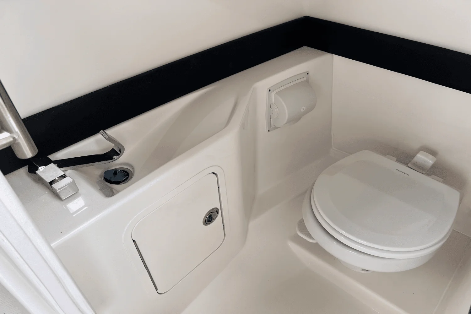 2024 Sea Ray SLX 260 Surf Image Thumbnail #25