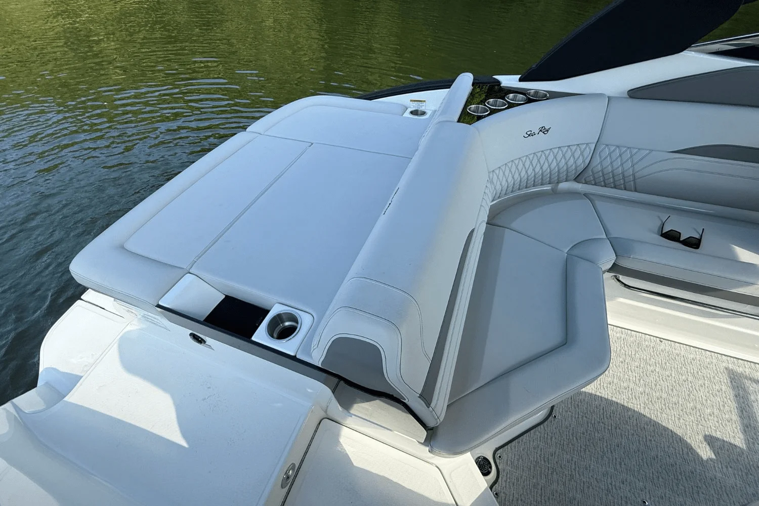 2024 Sea Ray SLX 260 Surf Image Thumbnail #13