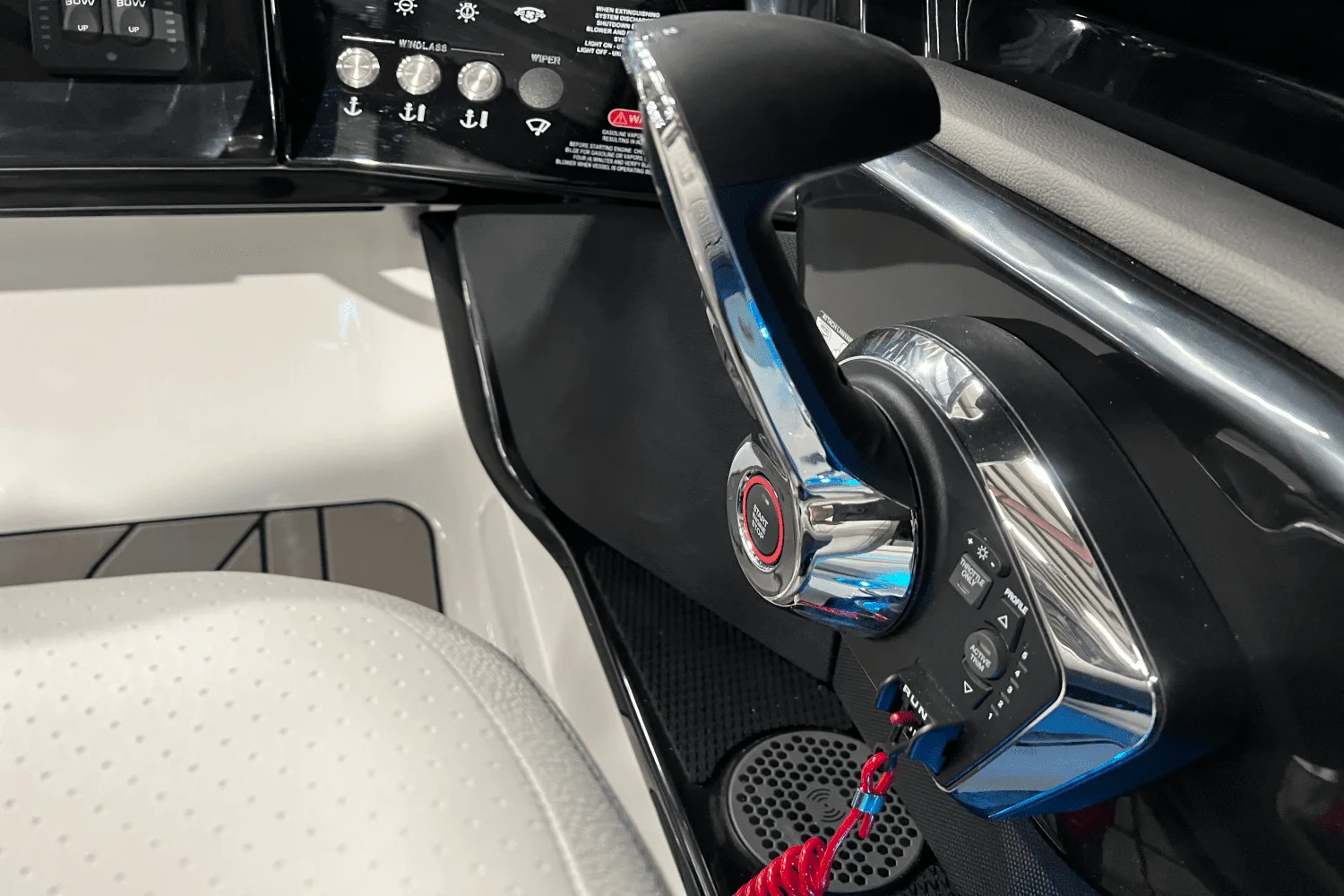 2024 Sea Ray SLX 260 Image Thumbnail #15