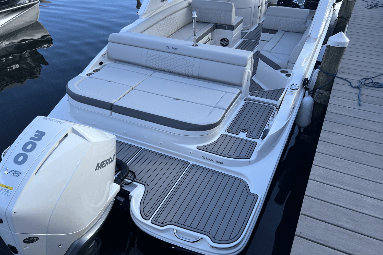 2024 Sea Ray
                                                             SDX 270 Outboard Image Thumbnail #1