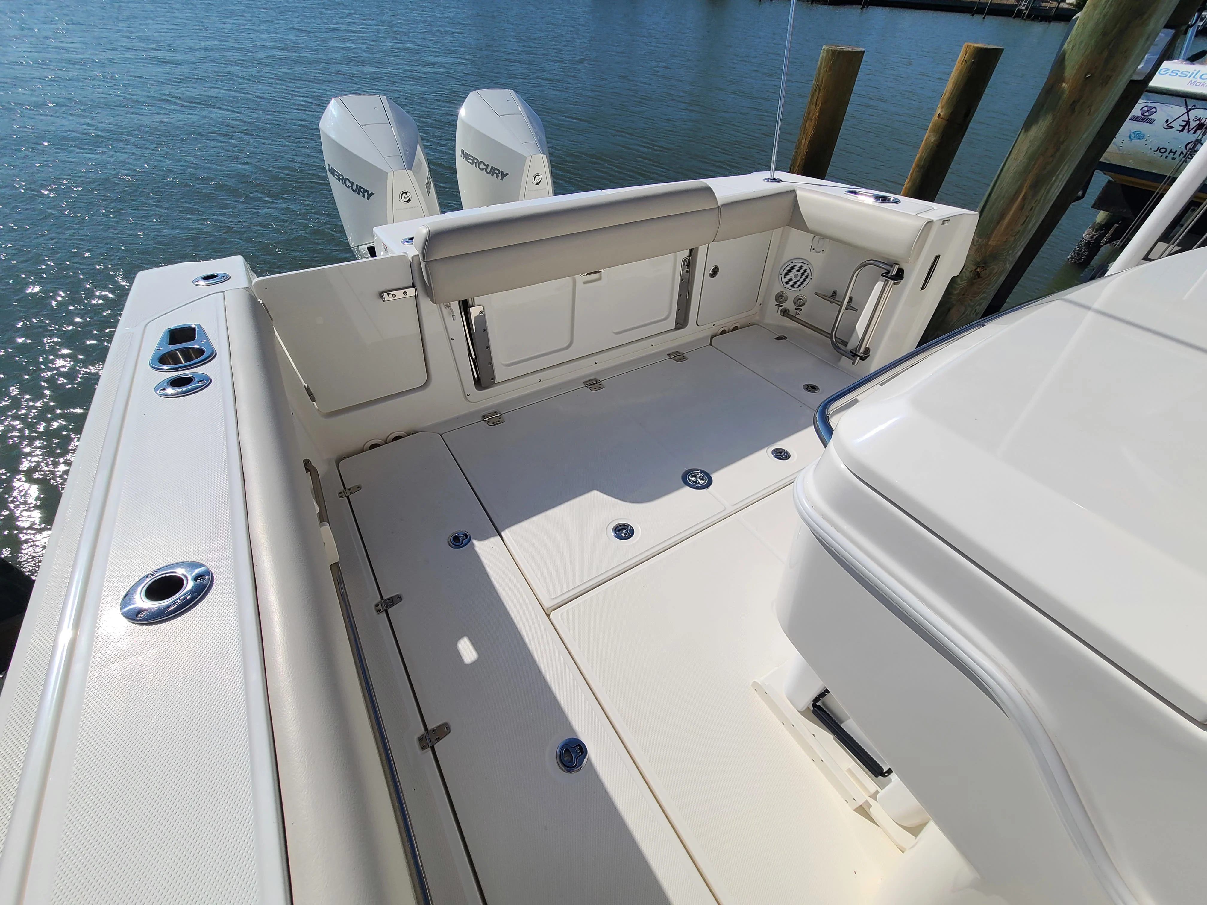 2022 Boston Whaler
                                                             330 Outrage Image Thumbnail #29