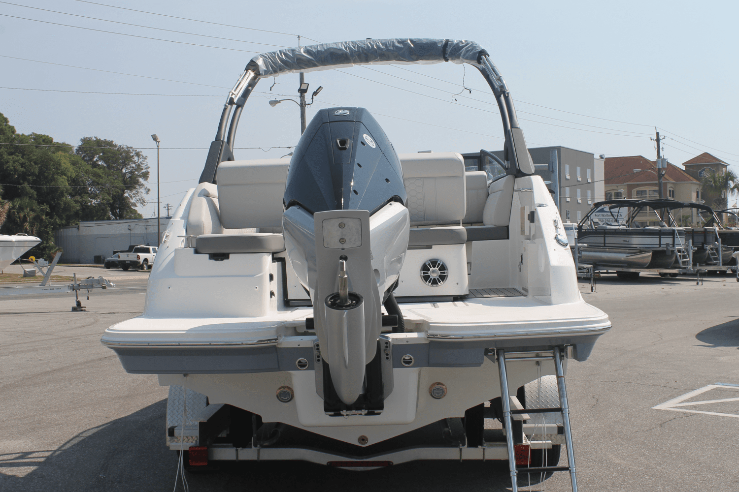 2024 Sea Ray
                                                             SDX 250 Outboard Image Thumbnail #10