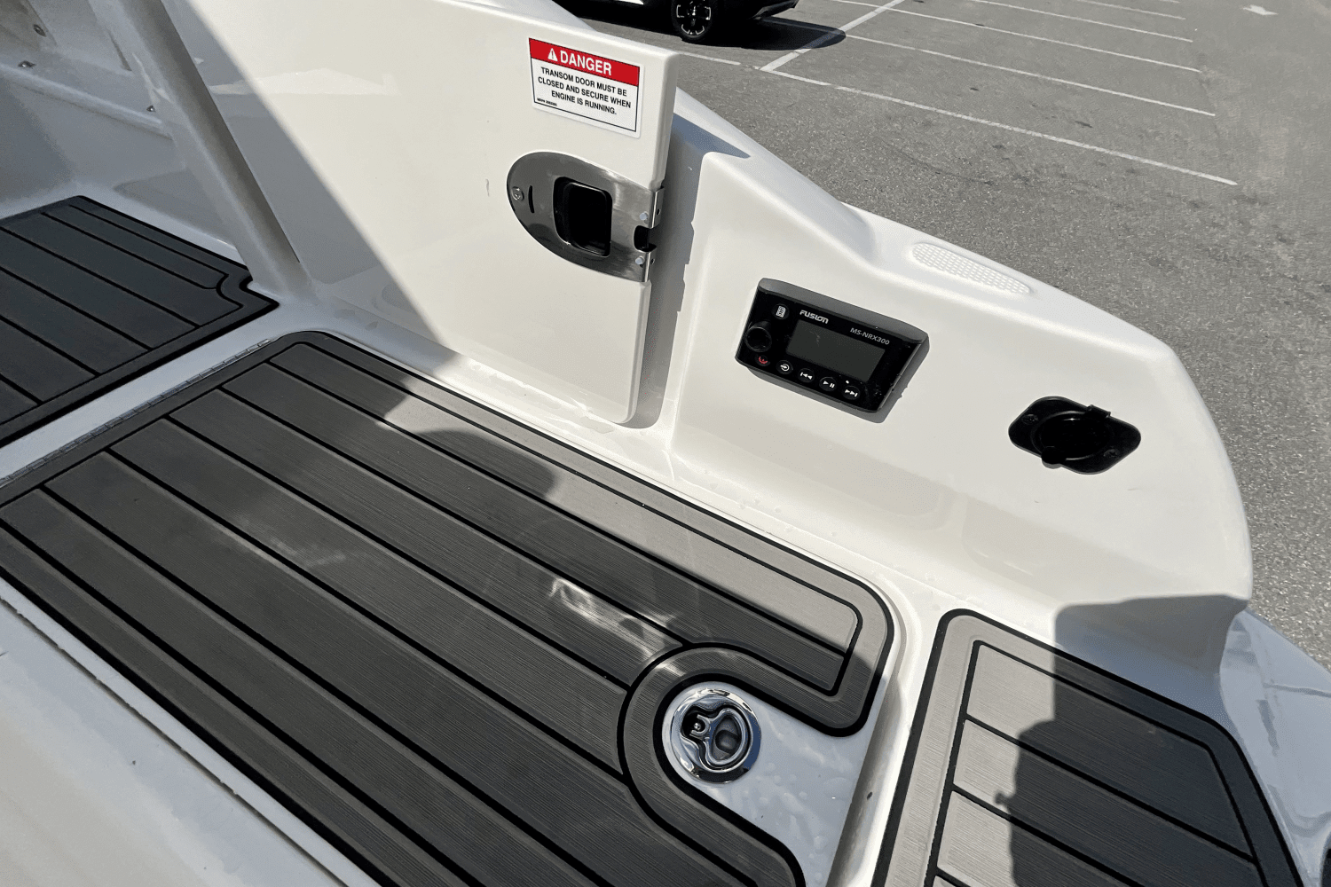 2024 Sea Ray
                                                             SDX 290 Outboard Image Thumbnail #20