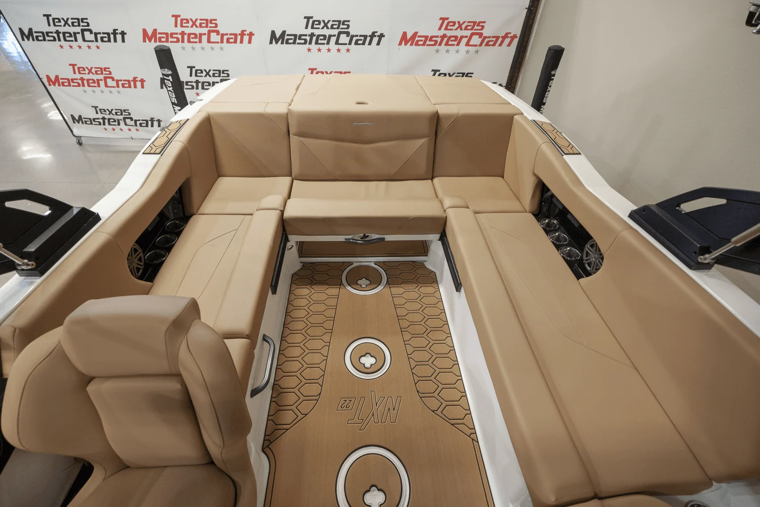 2023 Mastercraft NXT22 Image Thumbnail #7