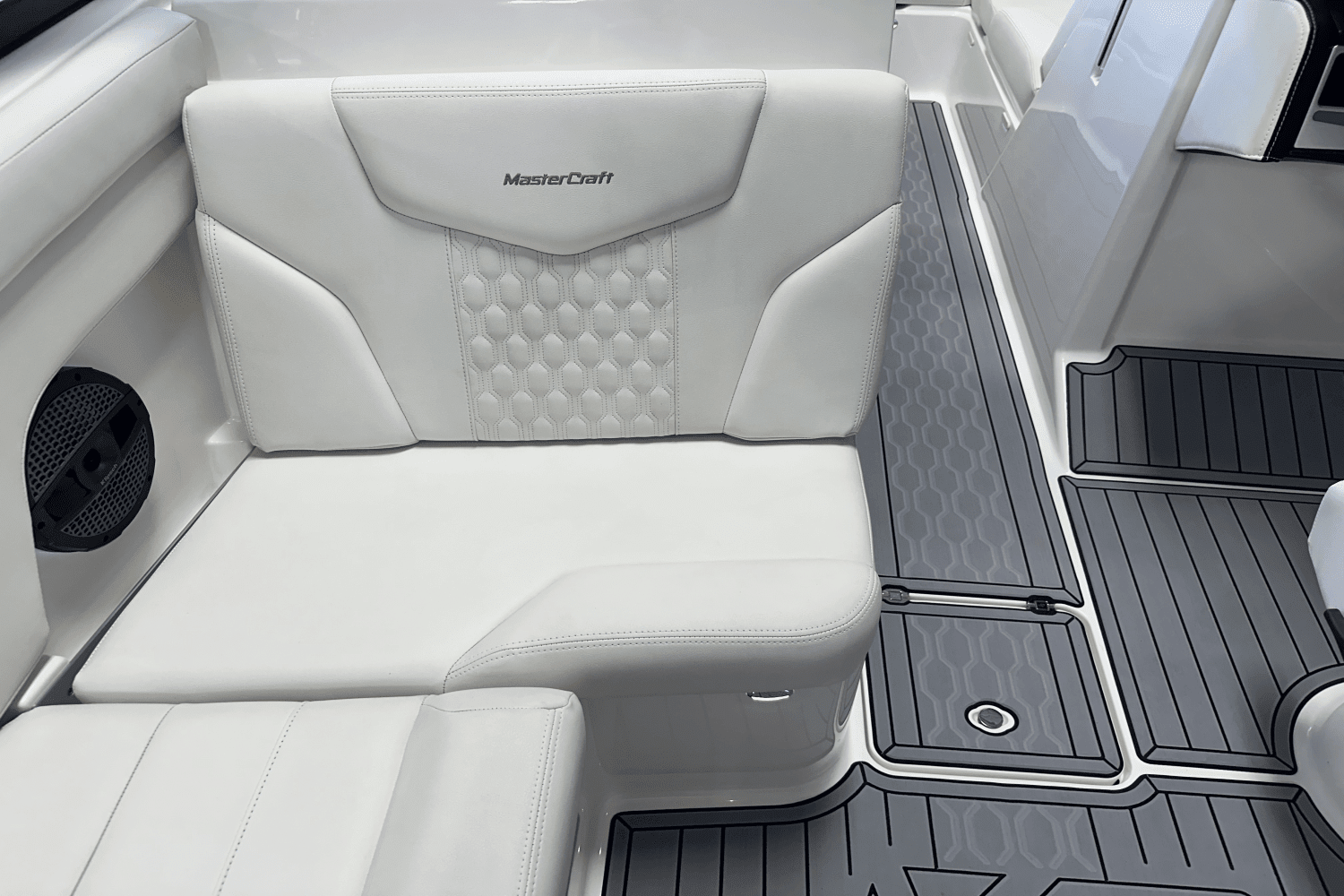 2023 Mastercraft XT23 Image Thumbnail #58