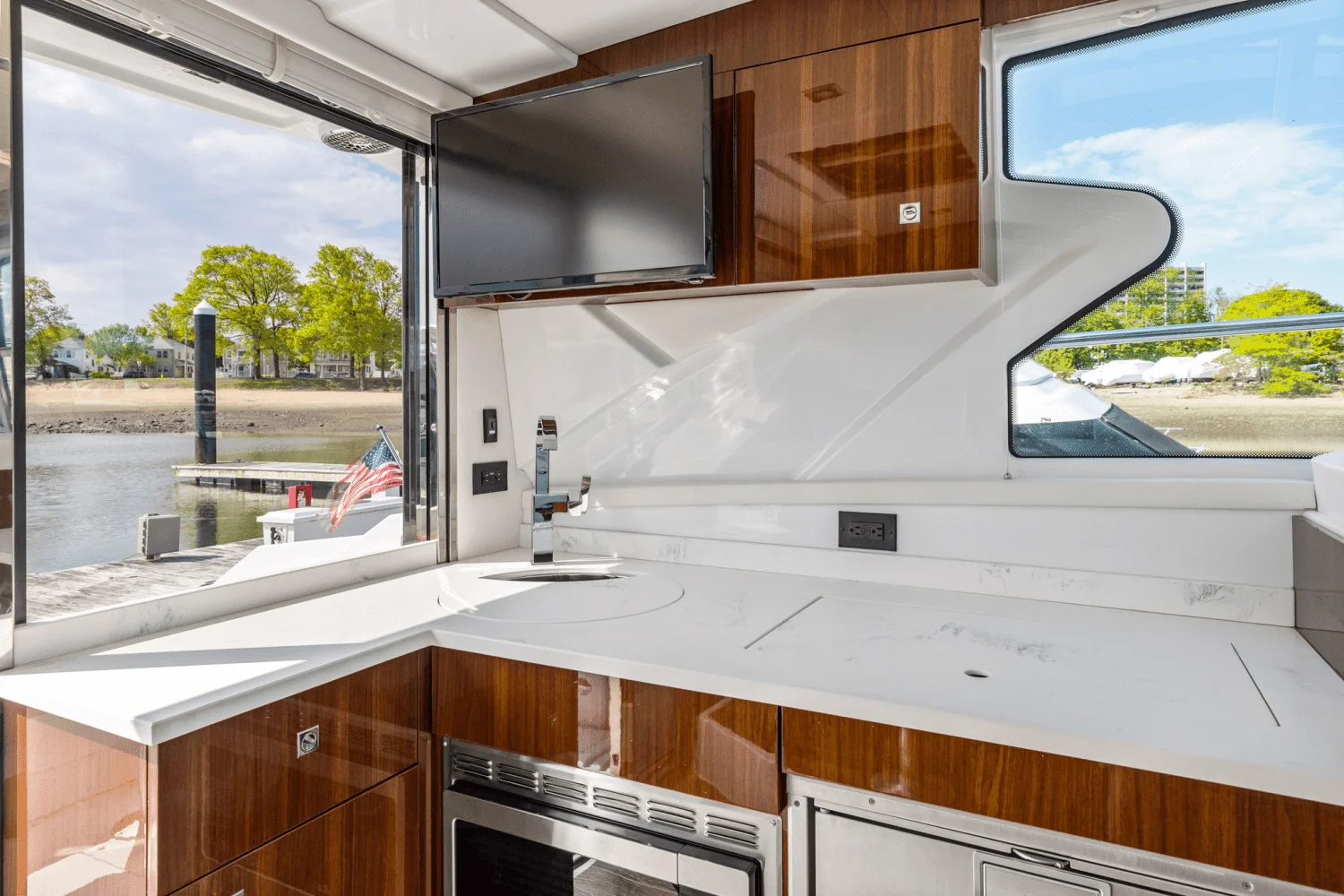 2023 Cruisers Yachts
                                                             42 Cantius Image Thumbnail #18