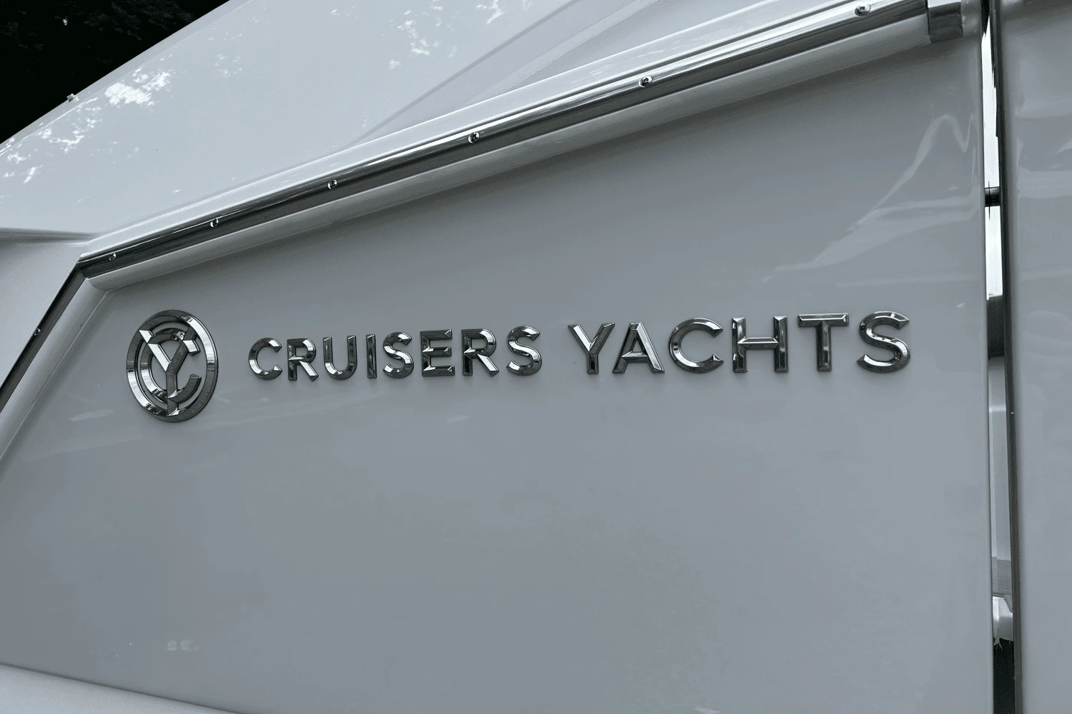 2024 Cruisers Yachts
                                                             38 GLS Outboard Image Thumbnail #18