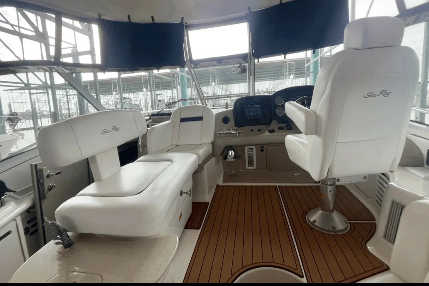 2009 Sea Ray 52 SUNDANCER Image Thumbnail #75