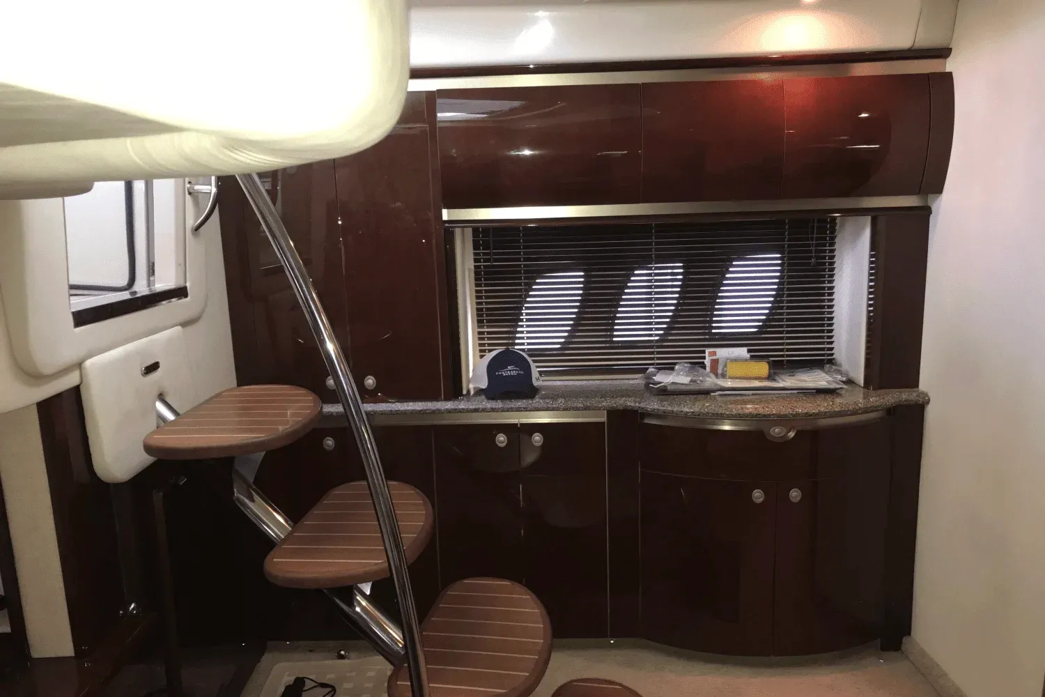2009 Sea Ray 52 SUNDANCER Image Thumbnail #46