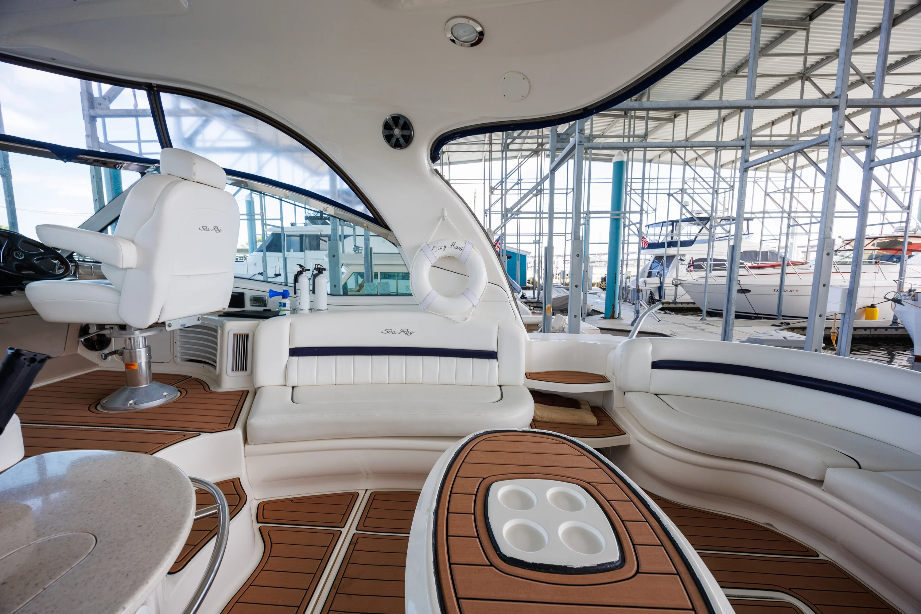 2009 Sea Ray 52 SUNDANCER Image Thumbnail #13