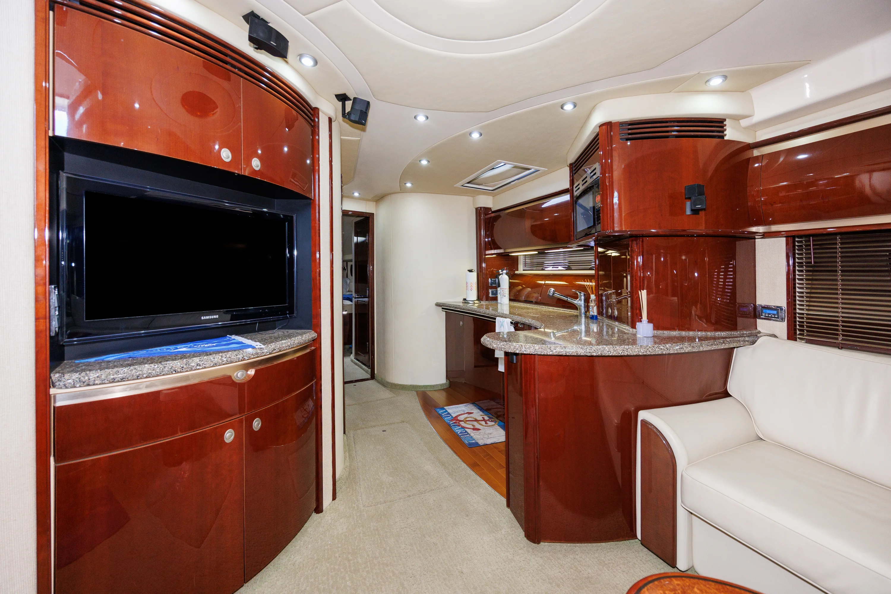 2009 Sea Ray 52 SUNDANCER Image Thumbnail #26