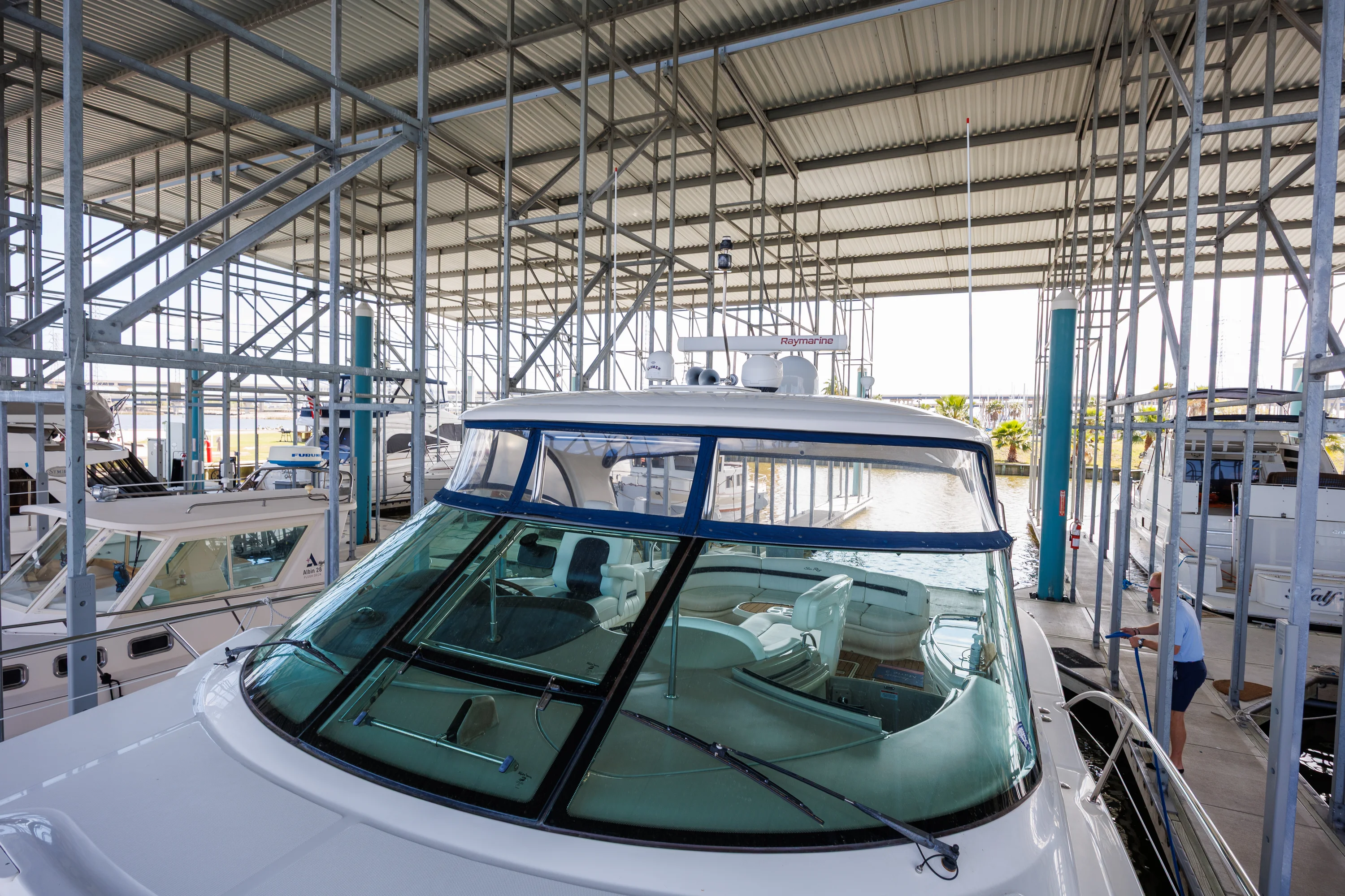 2009 Sea Ray 52 SUNDANCER Image Thumbnail #10