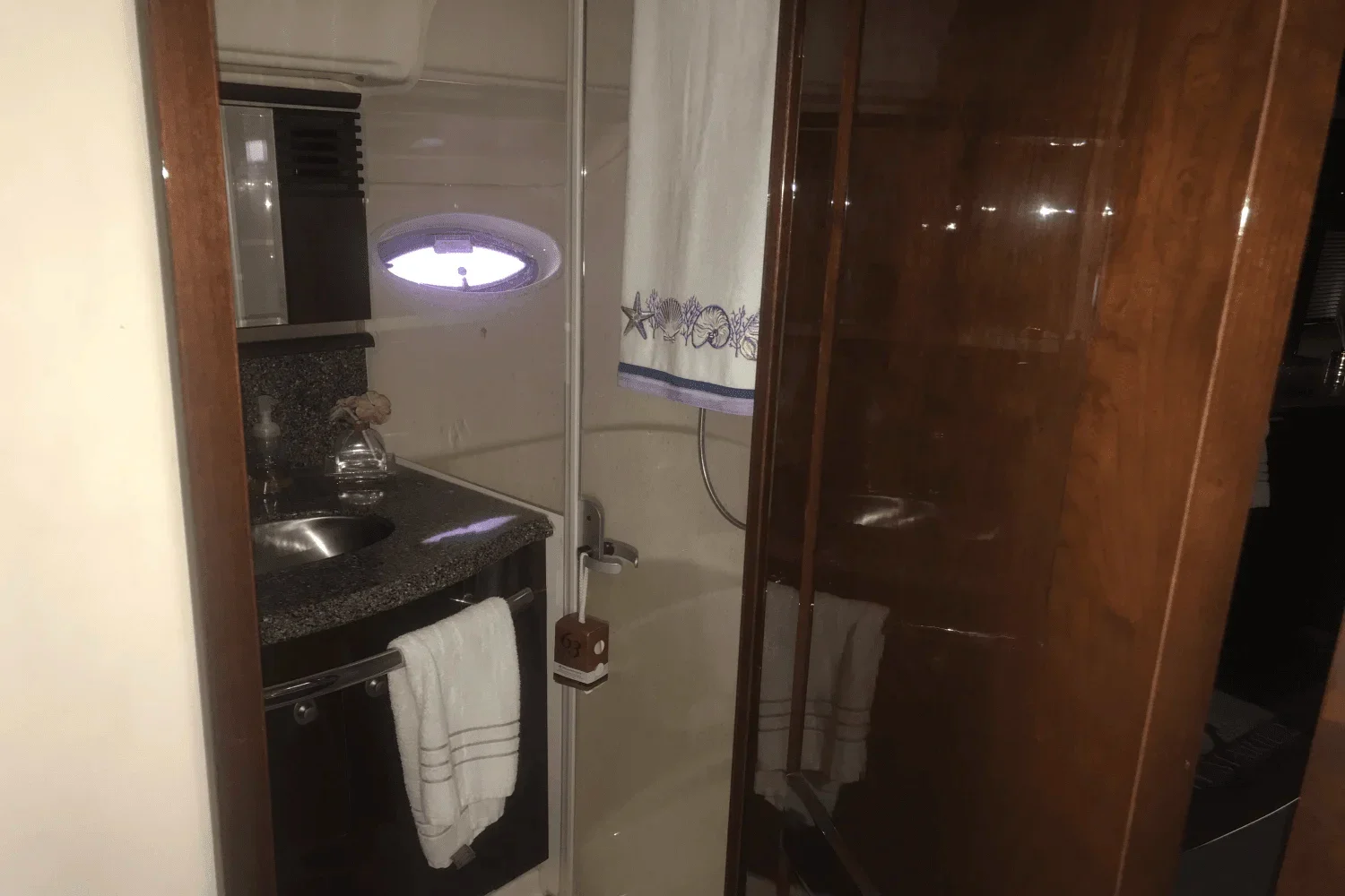 2009 Sea Ray 52 SUNDANCER Image Thumbnail #58