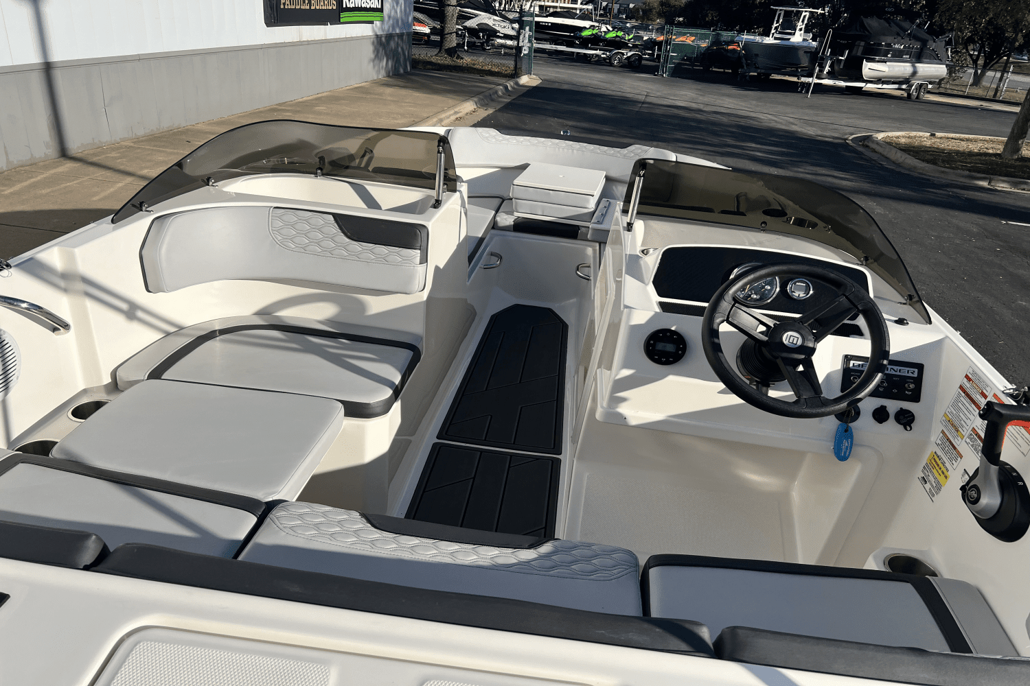 2023 Bayliner Element E19 Image Thumbnail #8