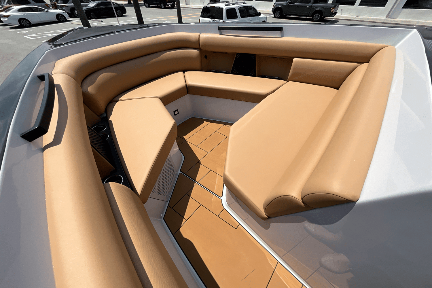 2024 Aviara AV36 Outboard Image Thumbnail #22