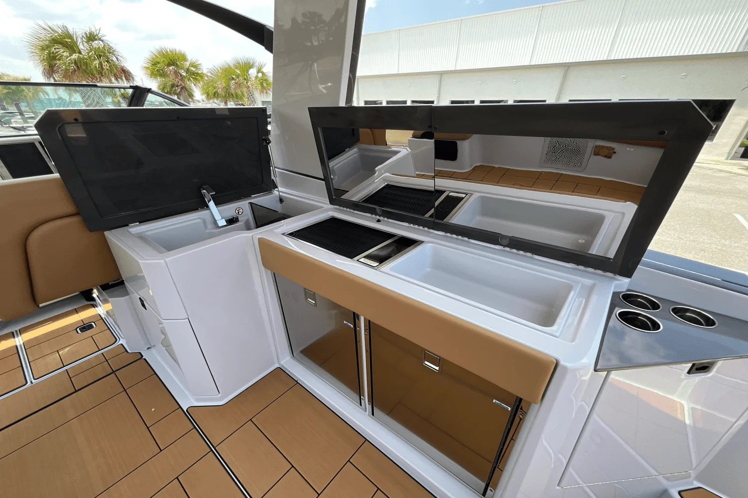 2024 Aviara AV36 Outboard Image Thumbnail #14