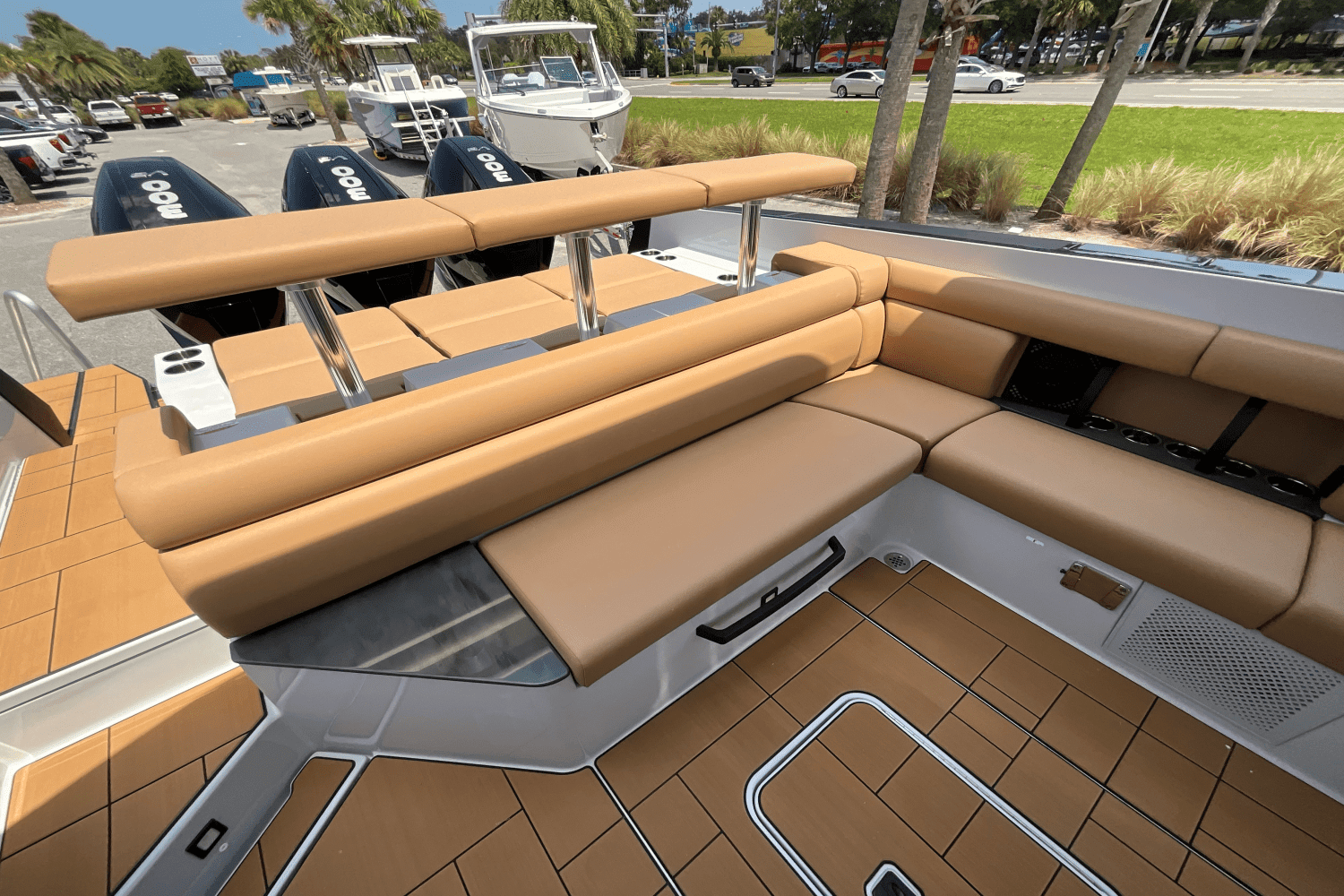 2024 Aviara AV36 Outboard Image Thumbnail #11