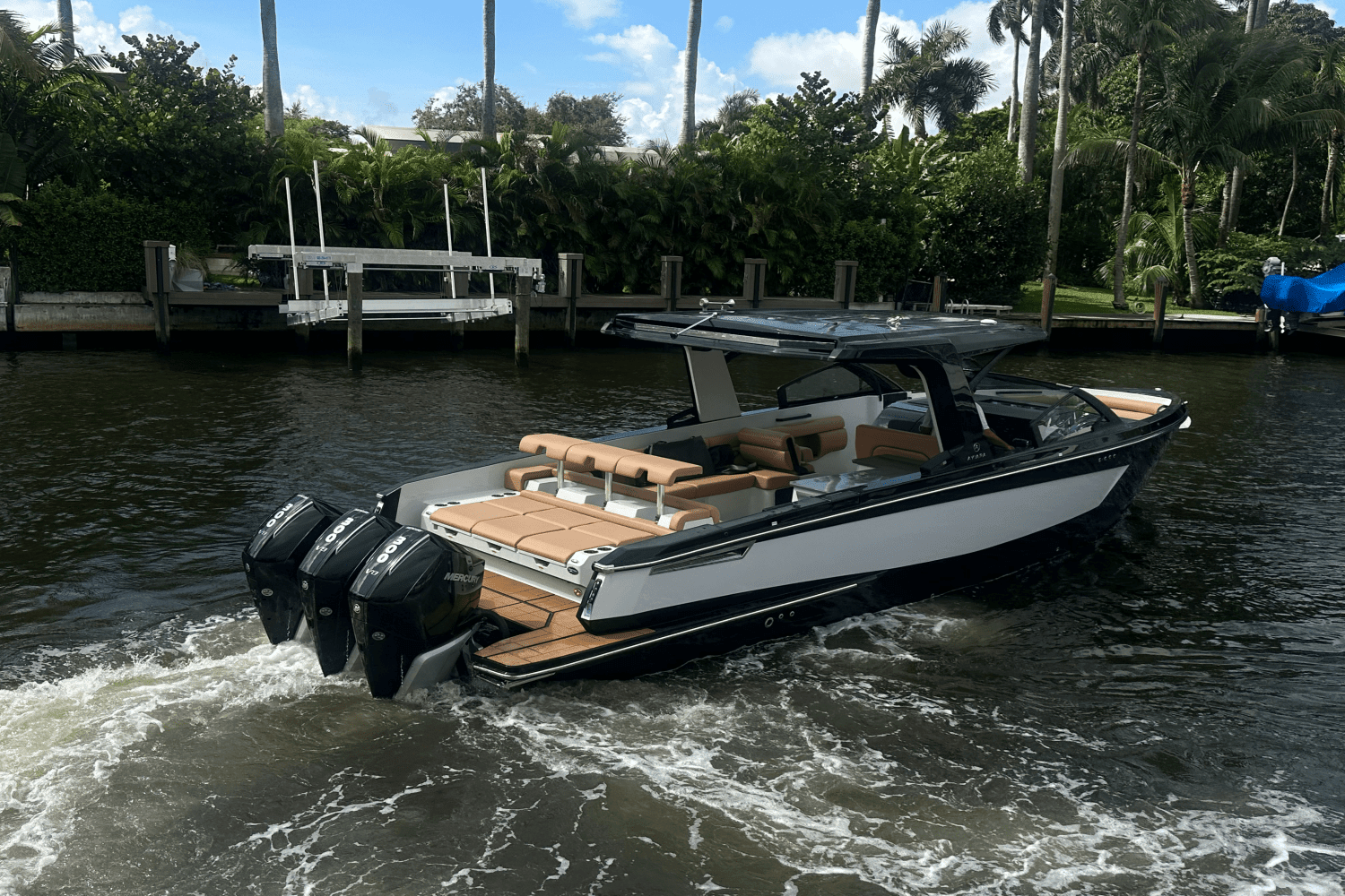 2024 Aviara AV36 Outboard Image Thumbnail #3