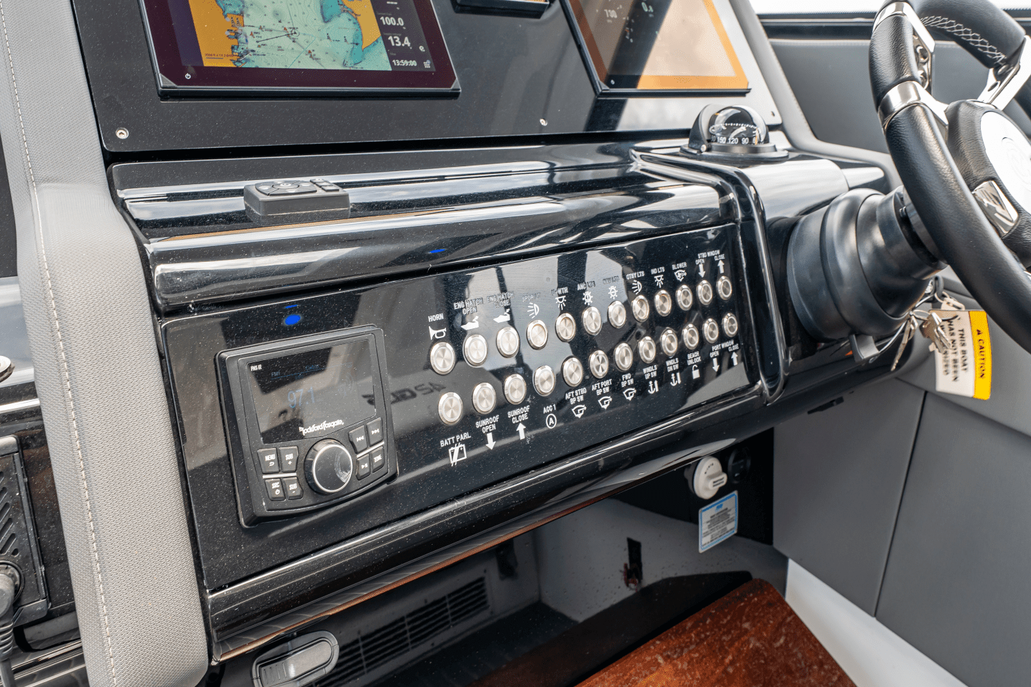 2024 Cruisers Yachts 42 GLS Outboard Image Thumbnail #55