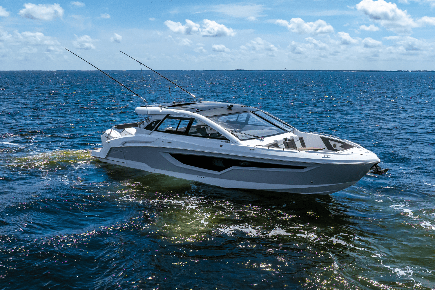 2024 Cruisers Yachts 42 GLS Outboard Image Thumbnail #19
