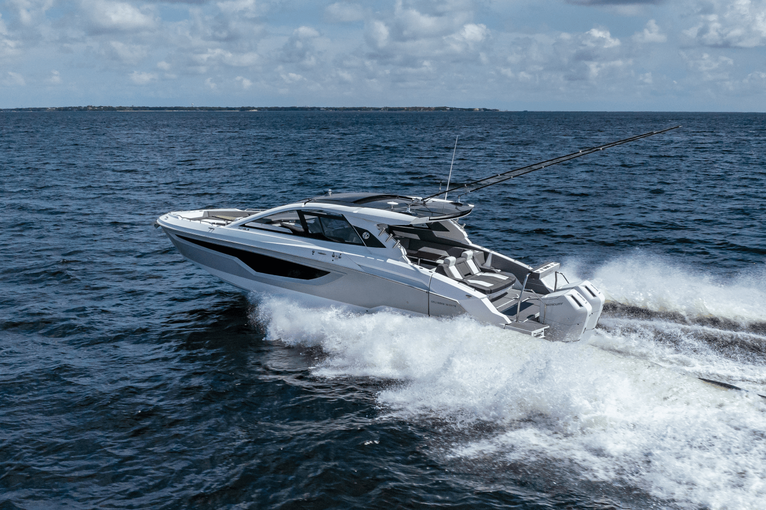 2024 Cruisers Yachts 42 GLS Outboard Image Thumbnail #6
