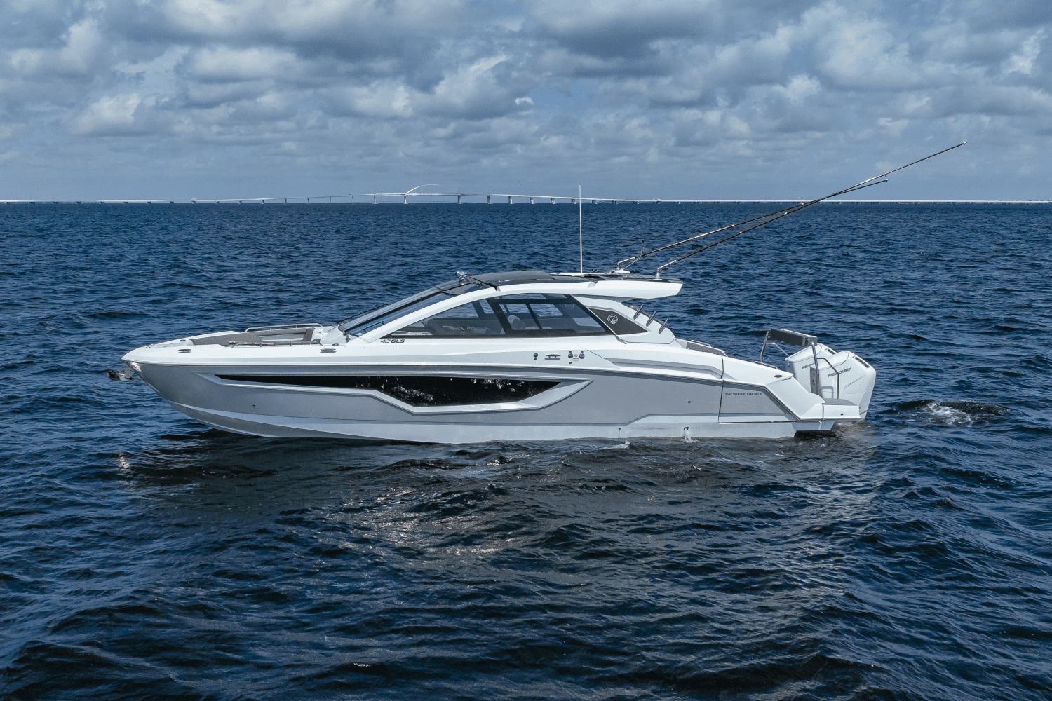 Thumbnail 2 for 2024 Cruisers Yachts 42 GLS Outboard