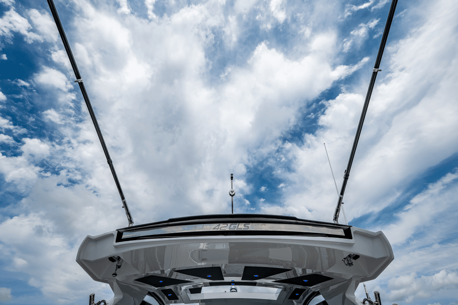 2024 Cruisers Yachts 42 GLS Outboard Image Thumbnail #42