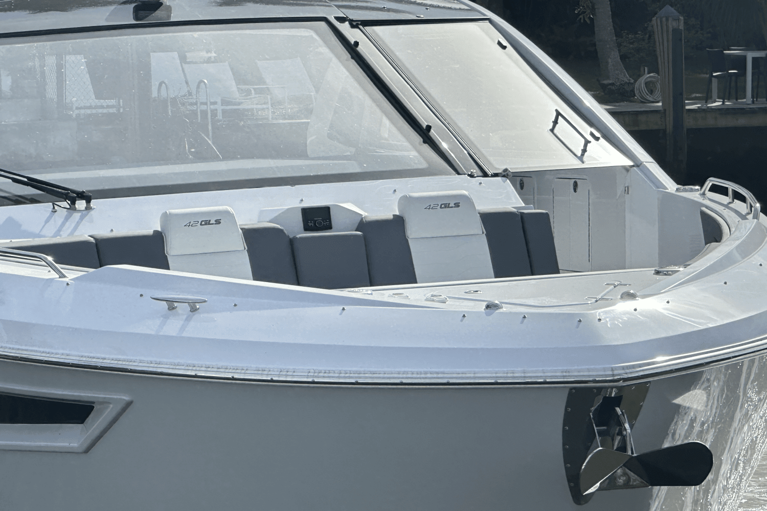 2024 Cruisers Yachts 42 GLS Outboard Image Thumbnail #22