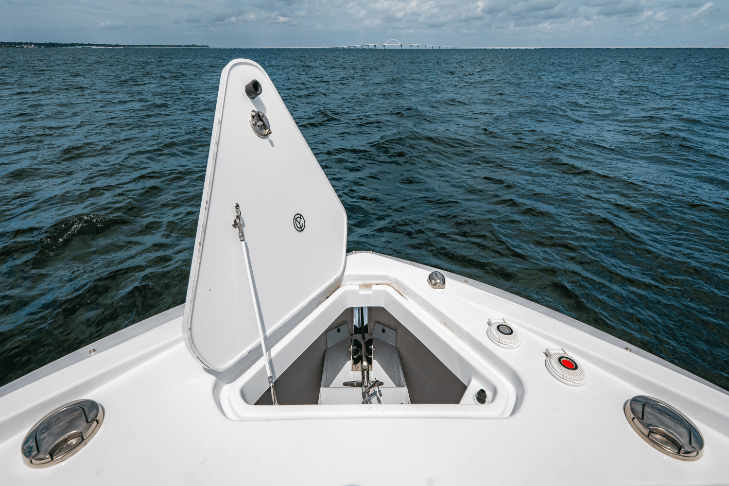 2024 Cruisers Yachts 42 GLS Outboard Image Thumbnail #69